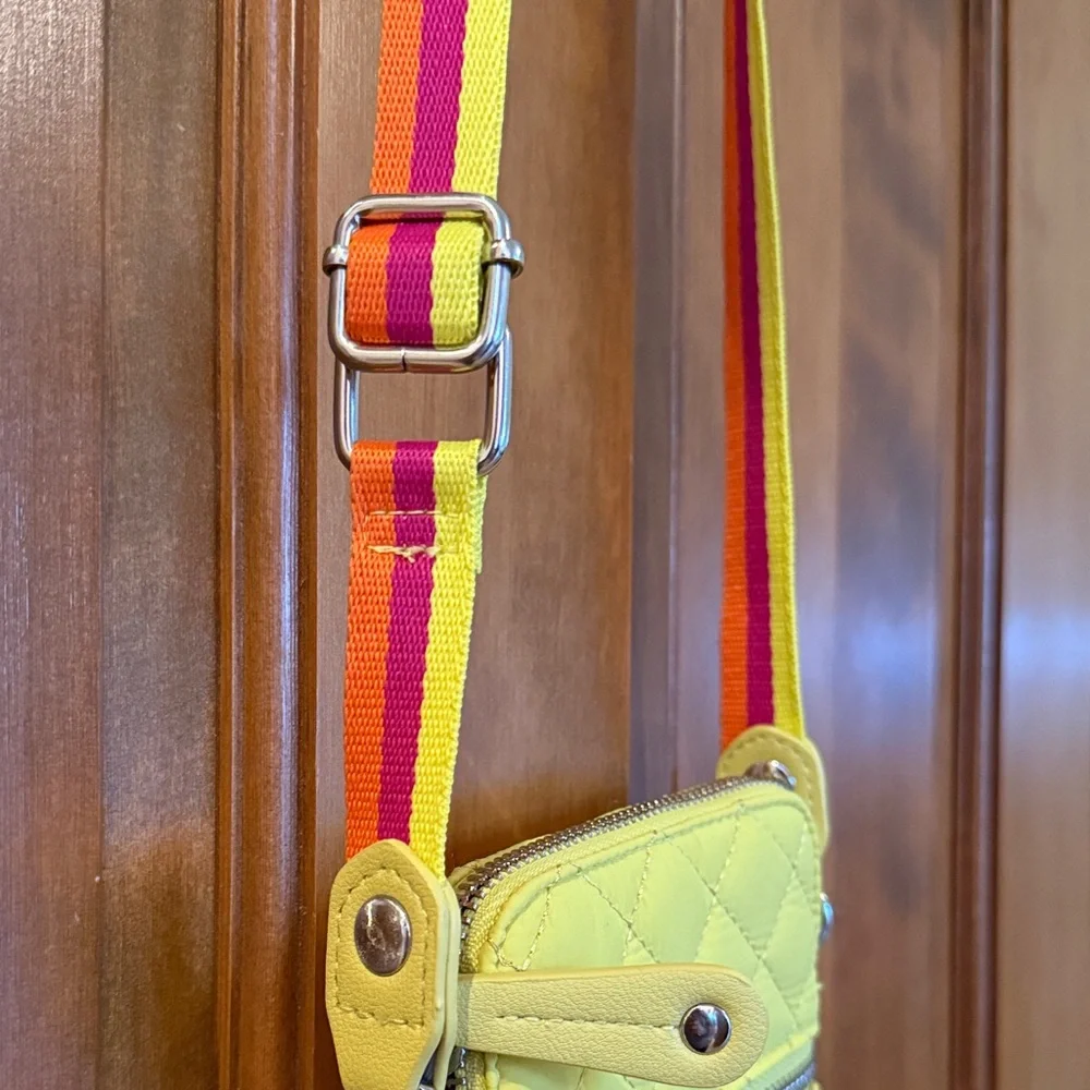 Sondra Roberts Yellow Quilted Crossbody Bag - Picture 3 of 5